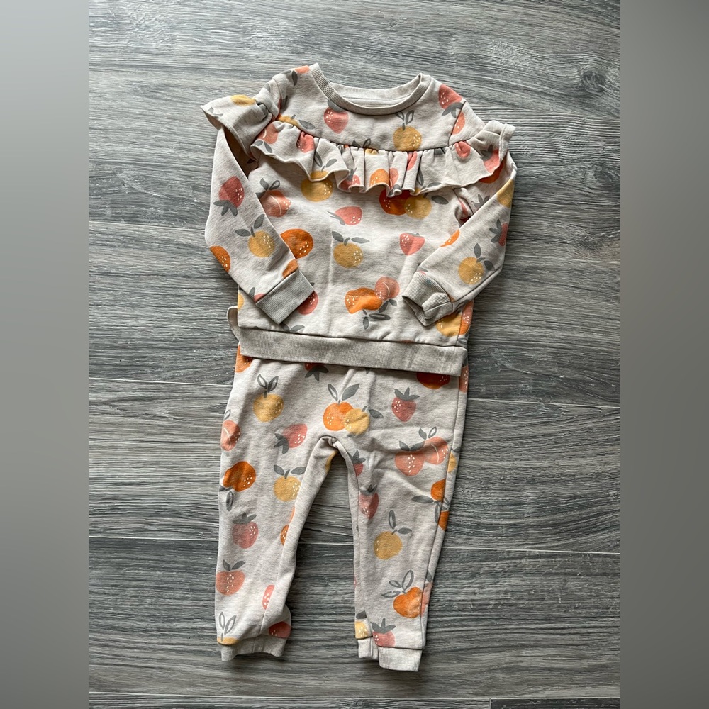 Super cute toddler set with fruity design on it. No rips or stains, like new!